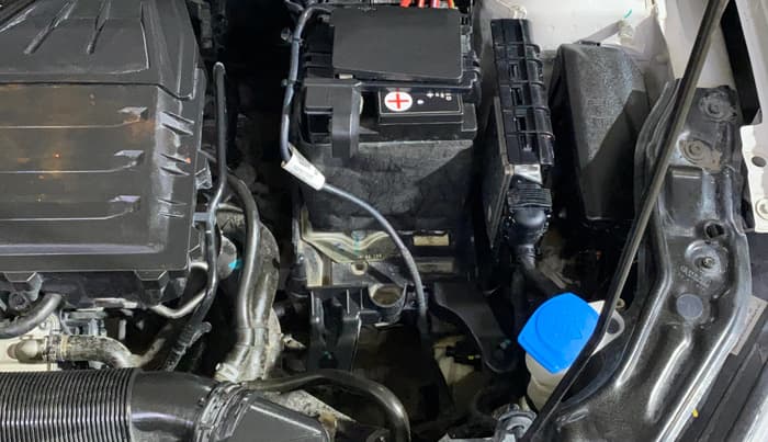 2023 Volkswagen VIRTUS TOPLINE TSI 1.0 MT, Petrol, Manual, 48,614 km, Engine View - Left