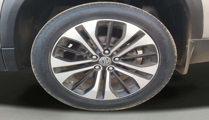 2023 MG HECTOR PLUS SHARP 2.0 DIESEL TURBO MT 6-STR, Diesel, Manual, 1,05,674 km, Left Rear Wheel