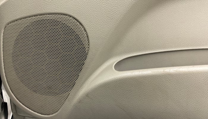 2014 Maruti Celerio VXI AMT, Petrol, Automatic, 72,041 km, Speaker