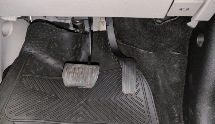 2021 Tata Safari XZA PLUS, Diesel, Automatic, 39,464 km, Pedals