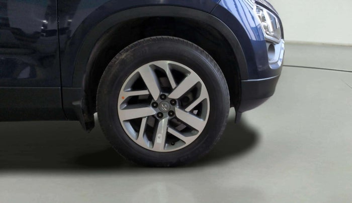 2021 Tata Safari XZA PLUS, Diesel, Automatic, 39,464 km, Right Front Wheel