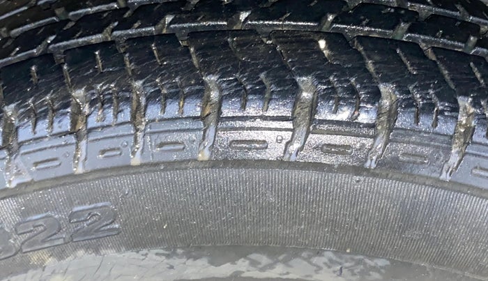 2017 Maruti Alto K10 VXI, Petrol, Manual, 17,877 km, Right Front Tyre Tread