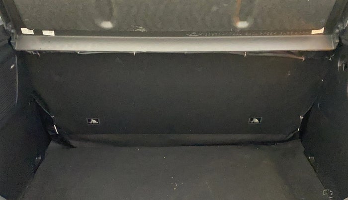 2024 Hyundai NEW I20 ASTA (O) 1.2 IVT, Petrol, Automatic, 4,262 km, Boot Inside