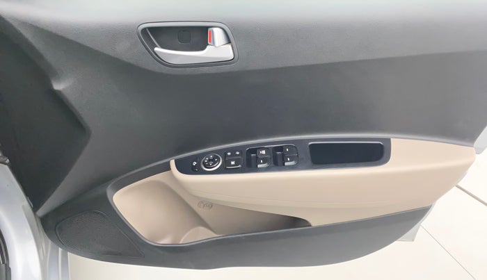 2019 Hyundai Xcent SX 1.2, Petrol, Manual, 35,829 km, Driver Side Door Panels Control