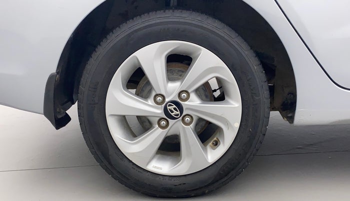 2019 Hyundai Xcent SX 1.2, Petrol, Manual, 35,829 km, Right Rear Wheel