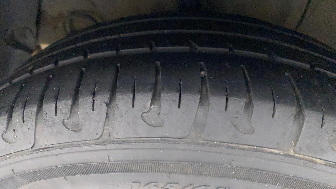 2019 Hyundai Xcent SX 1.2, Petrol, Manual, 35,829 km, Right Rear Tyre Tread