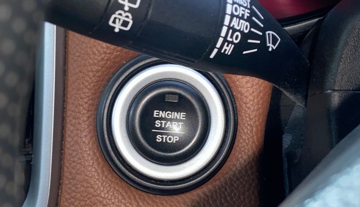 2020 MG HECTOR PLUS SHARP 1.5 PETROL TURBO DCT 6-STR, Petrol, Automatic, 44,116 km, Keyless Start/ Stop Button
