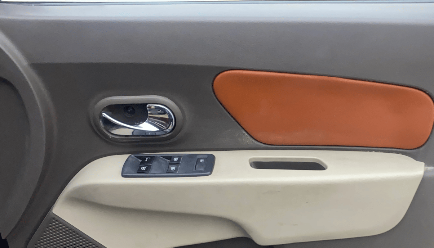 2015 Renault Lodgy 85 PS RXZ, Diesel, Manual, 1,37,572 km, Driver Side Door Panels Control