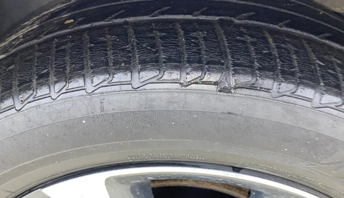 2019 Tata Tiago XZA PLUS PETROL, Petrol, Automatic, 31,883 km, Right Front Tyre Tread