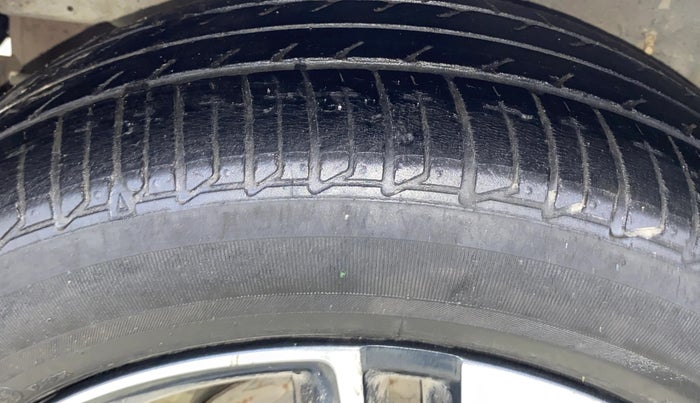 2019 Tata Tiago XZA PLUS PETROL, Petrol, Automatic, 31,883 km, Right Rear Tyre Tread