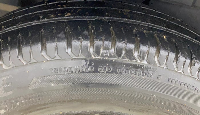 2018 Maruti Dzire VXI, Petrol, Manual, 29,832 km, Right Rear Tyre Tread