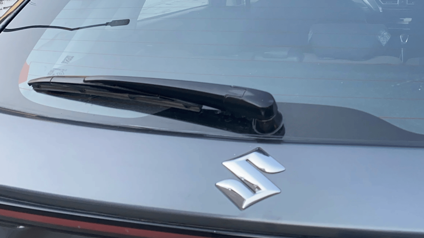 2023 Maruti FRONX ZETA 1.0L TURBO 6 AT, Petrol, Automatic, 29,820 km, Rear Wiper