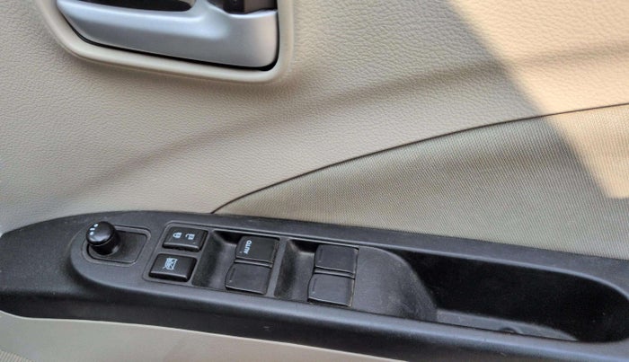 2021 Maruti Celerio ZXI (O), Petrol, Manual, 43,293 km, Driver Side Door Panels Control