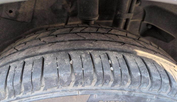 2019 Tata NEXON XZ PLUS PETROL, Petrol, Manual, 77,562 km, Left Rear Tyre Tread