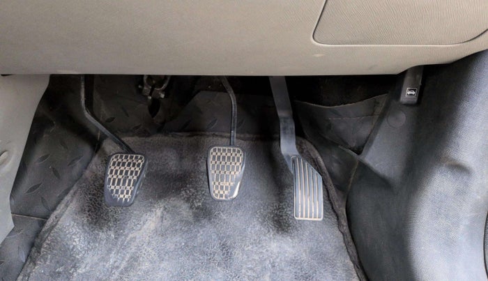 2019 Tata NEXON XZ PLUS PETROL, Petrol, Manual, 77,562 km, Pedals