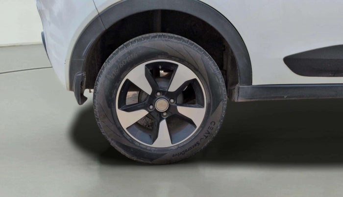 2019 Tata NEXON XZ PLUS PETROL, Petrol, Manual, 77,562 km, Right Rear Wheel