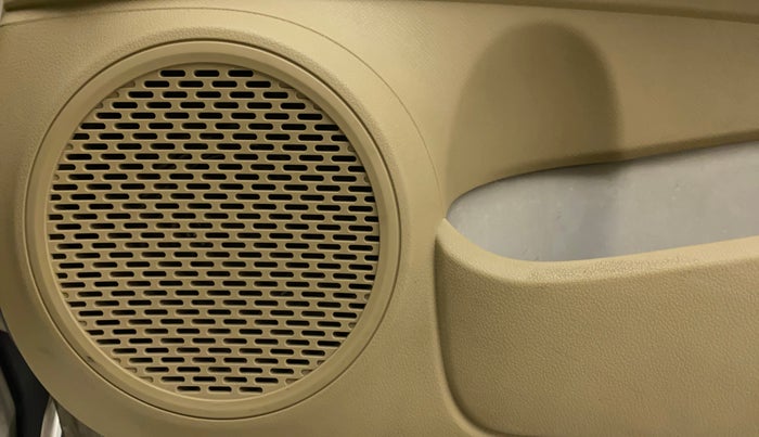 2012 Honda Brio S MT, Petrol, Manual, 82,146 km, Speaker