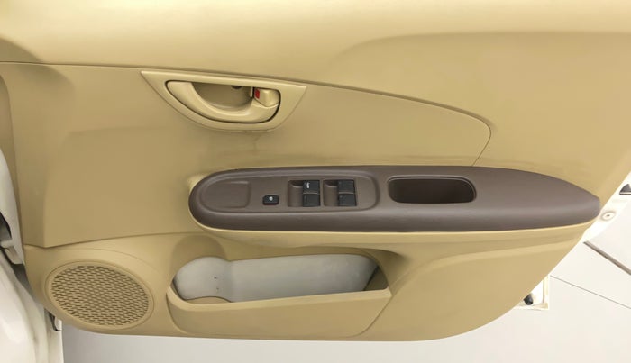 2012 Honda Brio S MT, Petrol, Manual, 82,146 km, Driver Side Door Panels Control