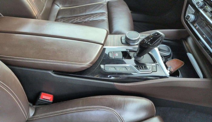 2019 BMW 6 Series 630D GT M SPORT, Diesel, Automatic, 64,599 km, Gear Lever