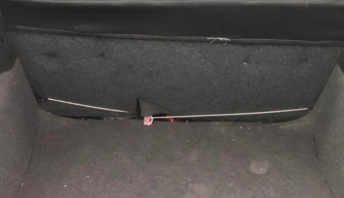 2019 Volkswagen Polo TRENDLINE 1.0L, Petrol, Manual, 77,759 km, Boot Inside