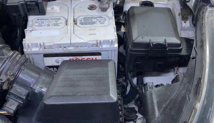 2016 Hyundai Elite i20 ASTA 1.4 CRDI, Diesel, Manual, 1,00,375 km, Engine View - Left