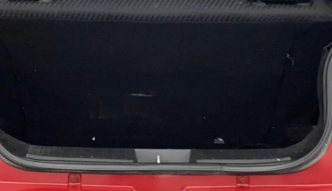 2018 Mahindra KUV 100 NXT K8 P 6 STR, Petrol, Manual, 45,274 km, Boot Inside