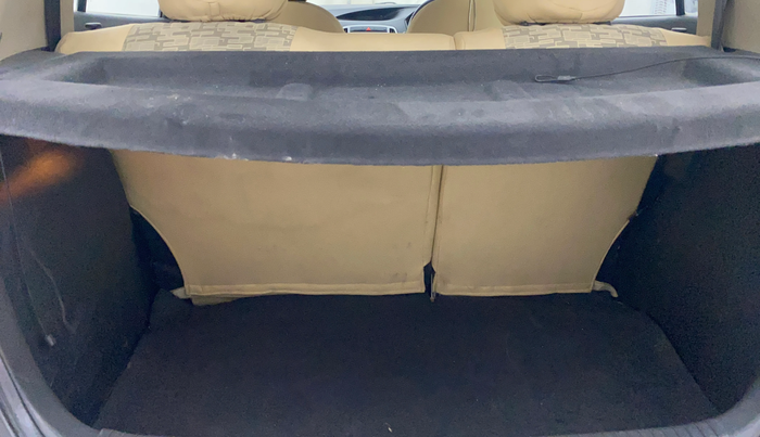 2014 Hyundai i20 SPORTZ 1.2, Petrol, Manual, 70,783 km, Boot Inside