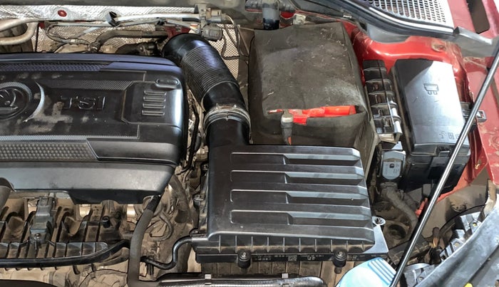 2016 Skoda Octavia STYLE PLUS AT 1.8 TSI, Petrol, Automatic, 53,253 km, Engine View - Left