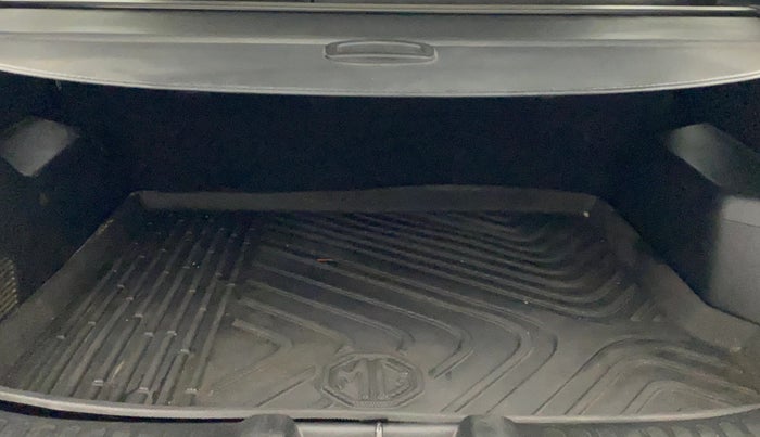 2021 MG HECTOR SHARP 1.5 PETROL CVT, Petrol, Automatic, 53,538 km, Boot Inside