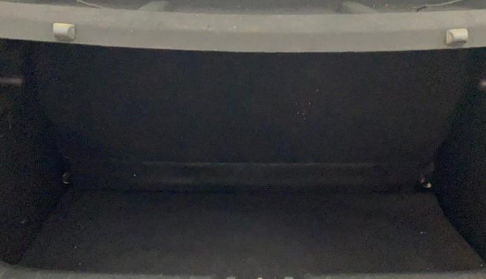 2022 Hyundai VENUE SX 1.5 (O) EXECUTIVE CRDI, Diesel, Manual, 46,065 km, Boot Inside