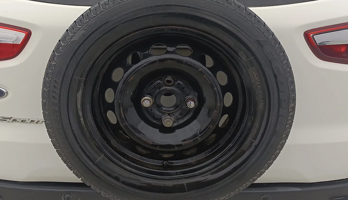 2019 Ford Ecosport AMBIENTE 1.5L PETROL, CNG, Manual, 62,748 km, Spare Tyre