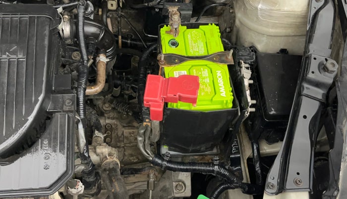 2015 Maruti Swift Dzire VXI, Petrol, Manual, 98,110 km, Engine View - Left