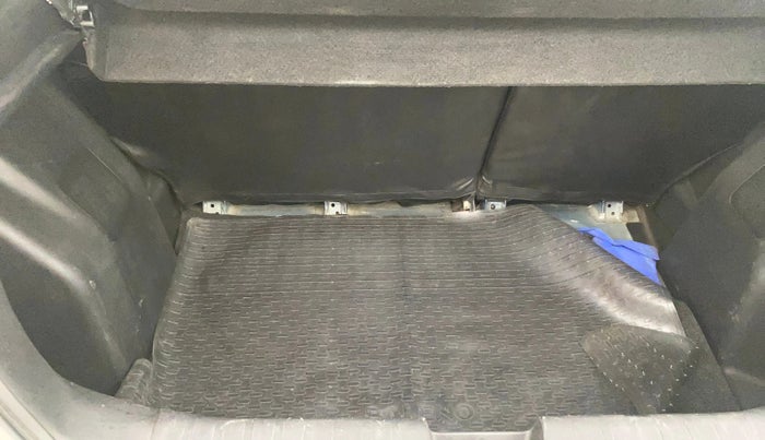 2018 Maruti Baleno ALPHA PETROL 1.2, Petrol, Manual, 86,904 km, Boot Inside