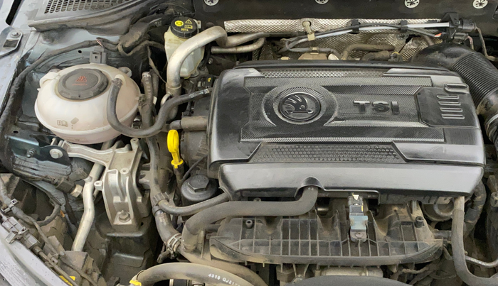 2019 Skoda Octavia L&K 1.8 TSI AT, Petrol, Automatic, 48,040 km, Engine View - Right