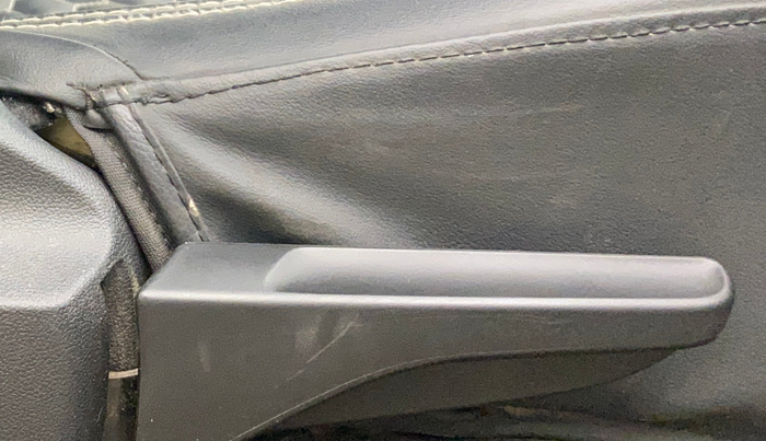 2022 Volkswagen VIRTUS COMFORTLINE TSI 1.0 MT, Petrol, Manual, 46,685 km, Driver Side Adjustment Panel