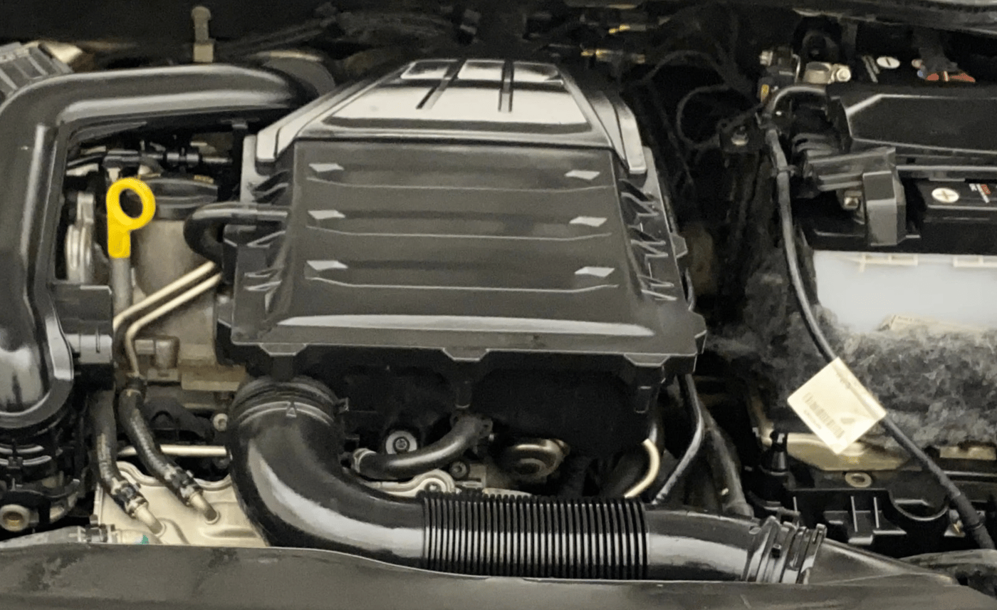 2022 Volkswagen VIRTUS COMFORTLINE TSI 1.0 MT, Petrol, Manual, 46,685 km, Engine View