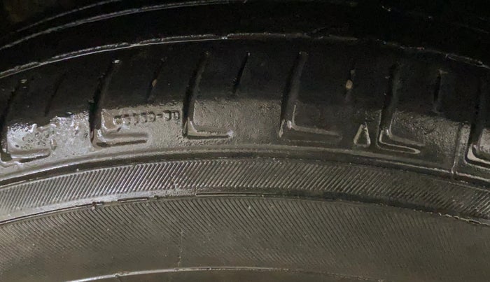 2015 Honda Amaze 1.2L I-VTEC SX, Petrol, Manual, 69,588 km, Right Rear Tyre Tread