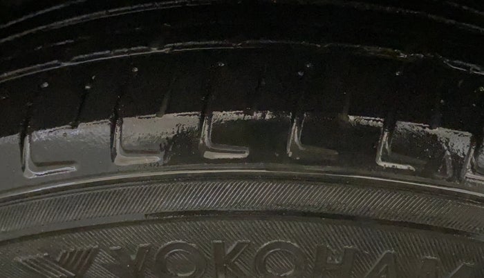 2015 Honda Amaze 1.2L I-VTEC SX, Petrol, Manual, 69,588 km, Left Front Tyre Tread