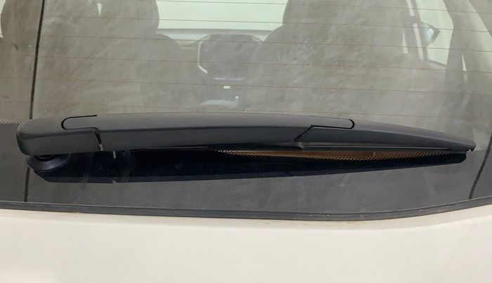 2021 MG HECTOR PLUS SHARP 2.0 DIESEL TURBO MT 6-STR, Diesel, Manual, 23,704 km, Rear Wiper