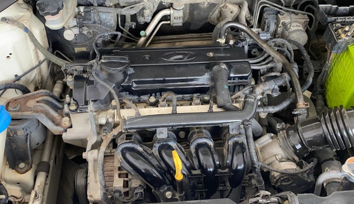 2017 Hyundai Elite i20 ASTA 1.2 (O), Petrol, Manual, 65,375 km, Engine View - Right