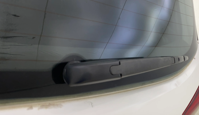 2017 Hyundai Elite i20 ASTA 1.2 (O), Petrol, Manual, 65,375 km, Rear Wiper