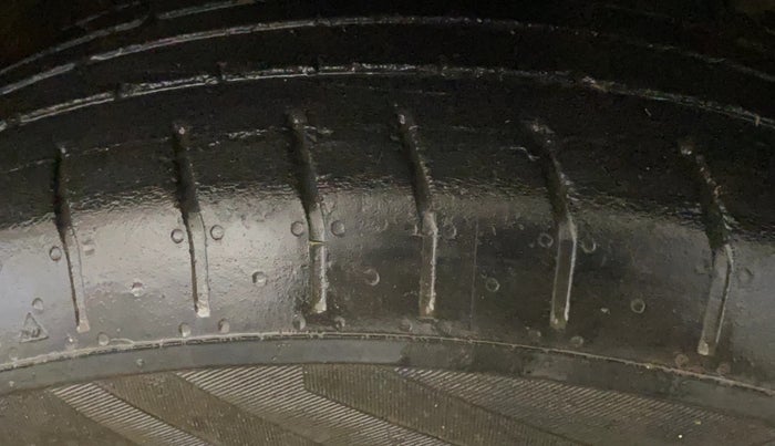 2022 Hyundai Creta EX 1.5 DIESEL, Diesel, Manual, 68,729 km, Right Front Tyre Tread