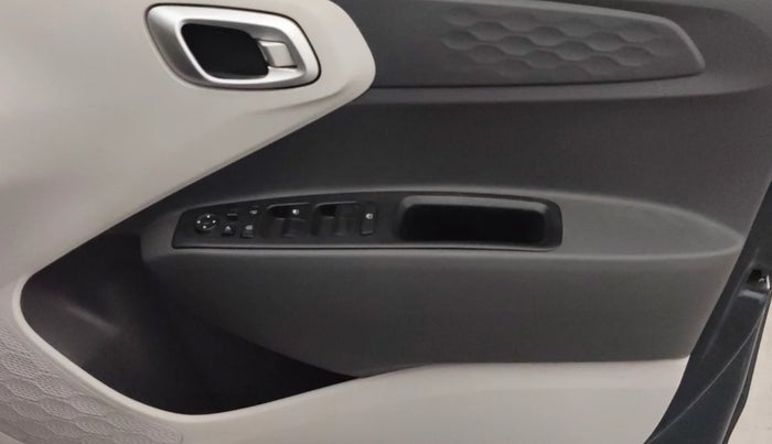 2023 Hyundai GRAND I10 NIOS SPORTZ 1.2 KAPPA VTVT, Petrol, Manual, 18,708 km, Driver Side Door Panels Control