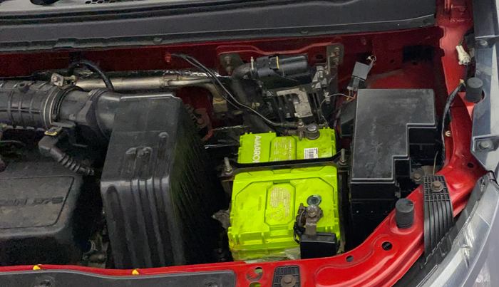 2017 Mahindra KUV 100 NXT K4+ D 6 STR, Diesel, Manual, 1,05,987 km, Engine View - Left