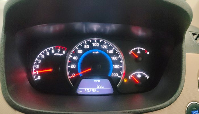 2016 Hyundai Grand i10 ASTA 1.2 KAPPA VTVT, Petrol, Manual, 30,330 km, Odometer Image