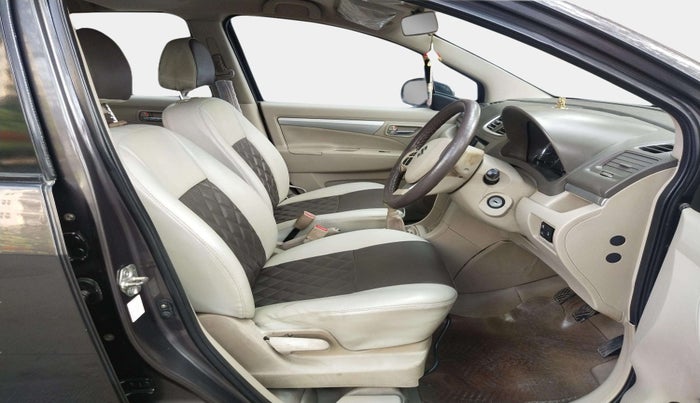 2015 Maruti Ertiga VDI SHVS, Diesel, Manual, 71,213 km, Right Side Front Door Cabin