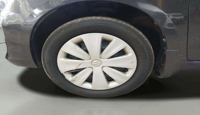 2015 Maruti Ertiga VDI SHVS, Diesel, Manual, 71,213 km, Left Front Wheel