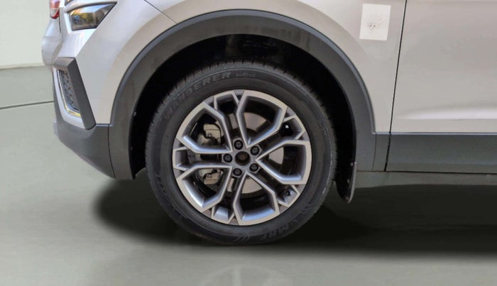 2022 Skoda KUSHAQ STYLE 1.5L TSI DSG, Petrol, Automatic, 39,483 km, Left Front Wheel