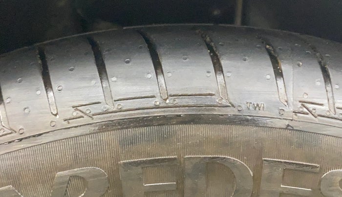 2019 Nissan Kicks XL DIESEL, Diesel, Manual, 66,998 km, Right Front Tyre Tread