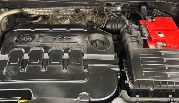 2019 Volkswagen TIGUAN HIGHLINE TDI AT, Diesel, Automatic, 1,11,433 km, Engine View